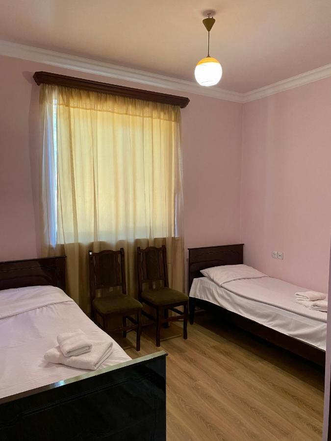 Noravank B&B Ch'iva Bilik gambar